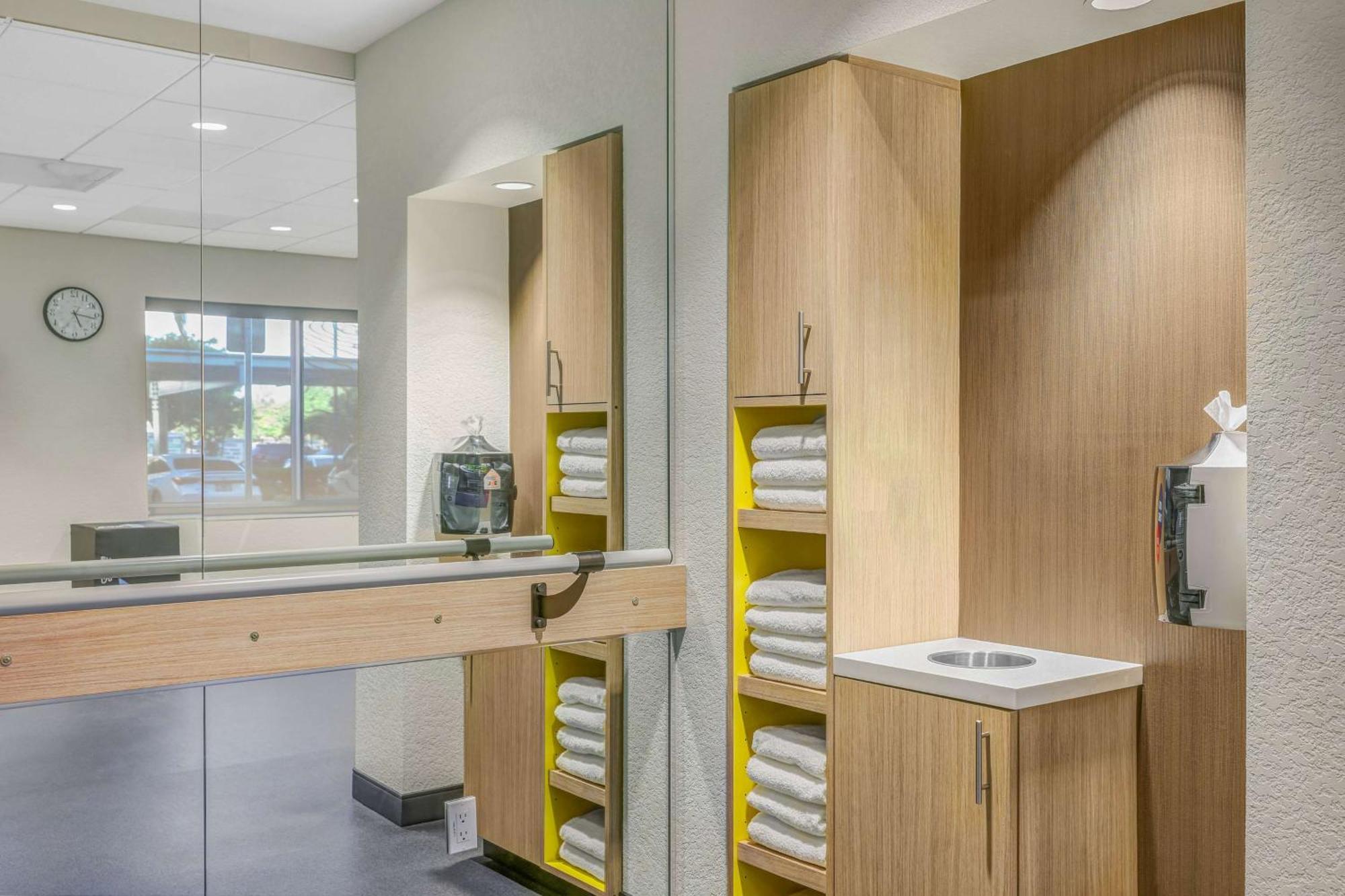 Tru By Hilton 3* Lathrop